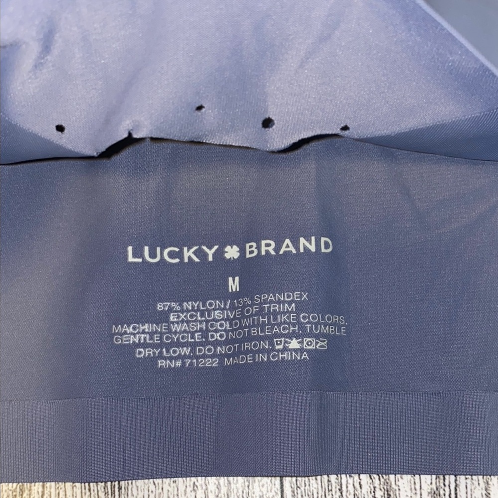 NWT!! Lucky Brand Purple Sports Bra with Wide Straps and V-Neck - Picture 2 of 6